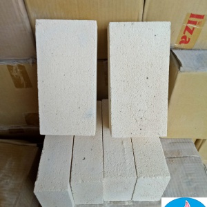 Gạch xốp chịu nhiệt